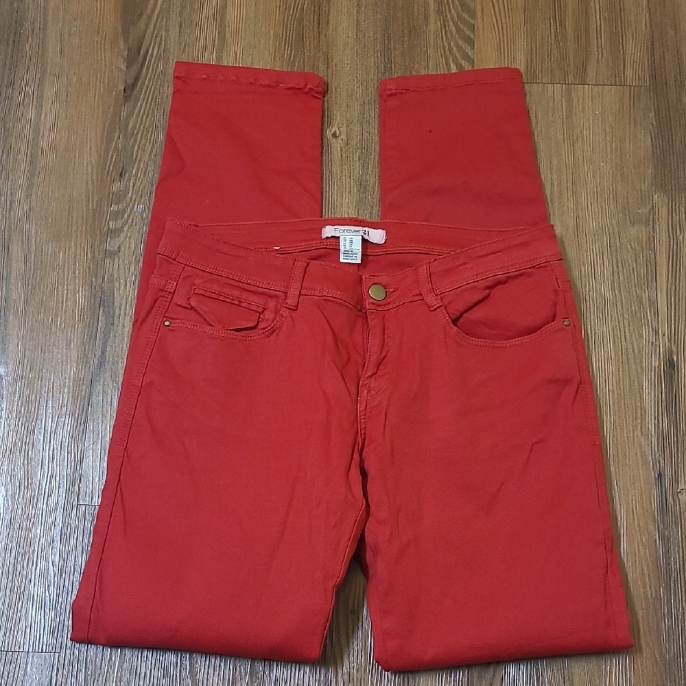 Forever 21 Bold Red Pants new no tag‎ for womenzise 28.